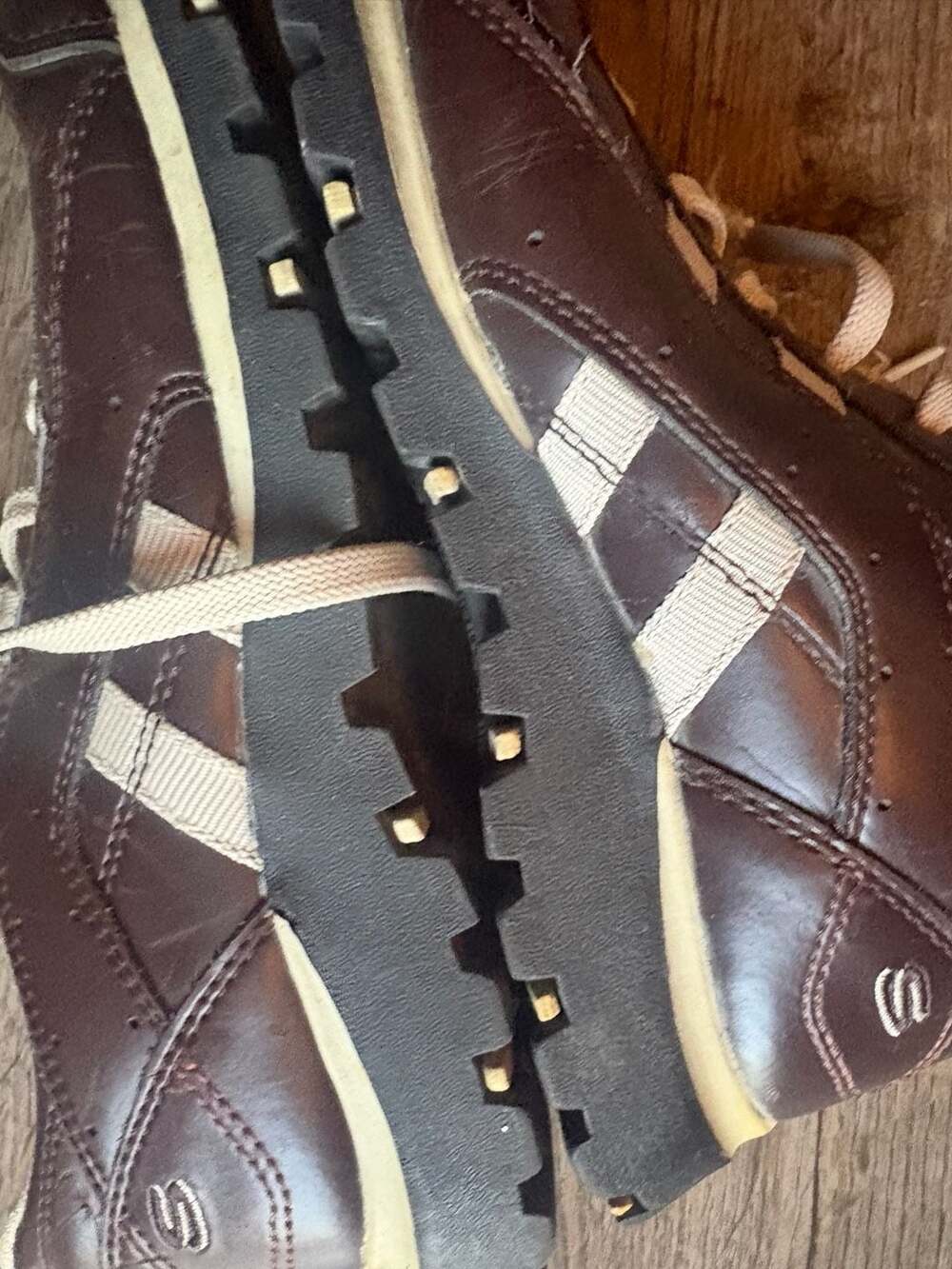 Skechers Vintage Brown Leather Lace-Up Retro Sneakers Shoes SN 45055 Size 7.5 - Picture 4 of 6